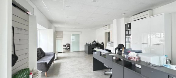 8-salle Bureau à Muhldorf am Inn, Germany No. 146328 15