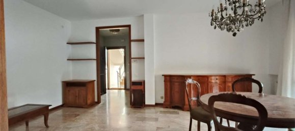 5 bedrooms Apartment in Venice, Italy No. 380773 6