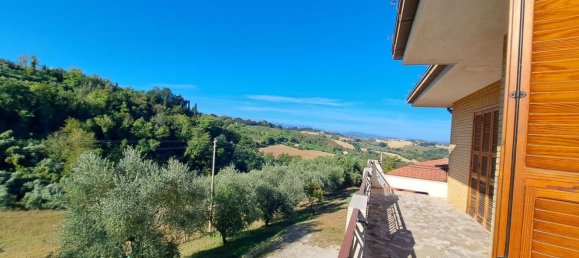 10-salle Maison à Montottone, Italy No. 156360 9