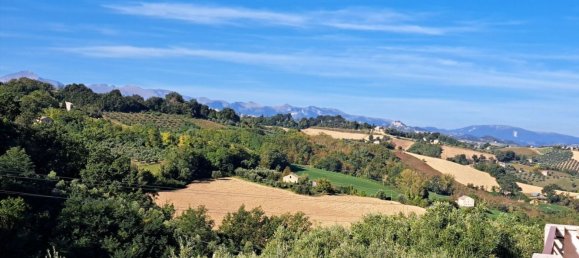 10-salle Maison à Montottone, Italy No. 156360 35