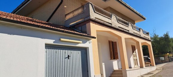 10-salle Maison à Montottone, Italy No. 156360 2