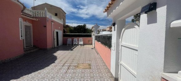 5 bedrooms House in Alicante, Spain No. 182044 22