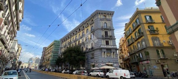 44m² Hotel in Naples, Italy No. 33735 10