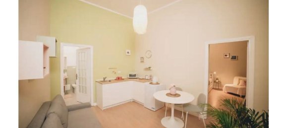 44m² Hotel in Naples, Italy No. 33735 5