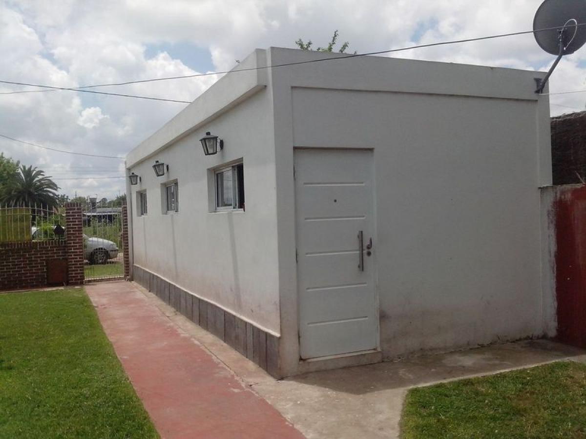 2 bedrooms House in Merlo, Argentina No. 57381