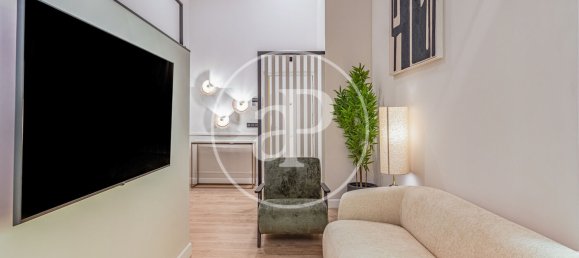 2 bedrooms Duplex in Madrid, Spain No. 126377 2