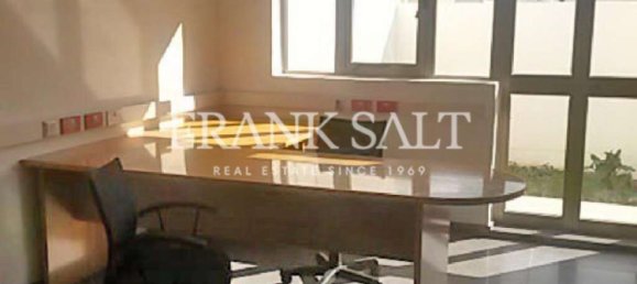 Офис в Пьета, Мальта № 13081 5