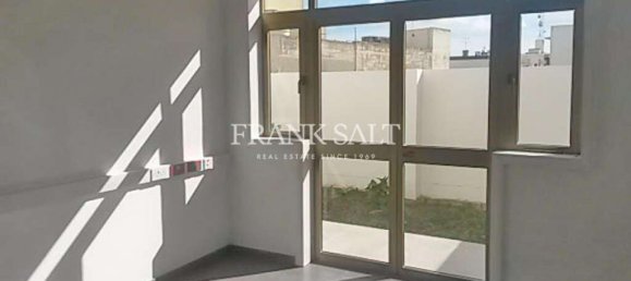 Офис в Пьета, Мальта № 13081 2