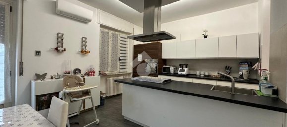 2 bedrooms Apartment in Novara, Italy No. 329636 8