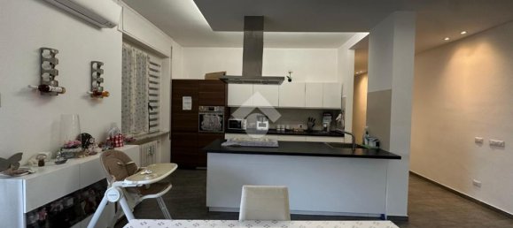 2 bedrooms Apartment in Novara, Italy No. 329636 5