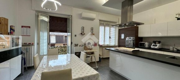 2 bedrooms Apartment in Novara, Italy No. 329636 11