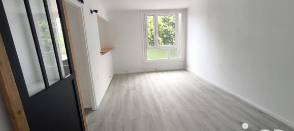 3 Schlafzimmer Wohnung in Saint-Pierre-les-Elbeuf, France, Nr. 360461 5