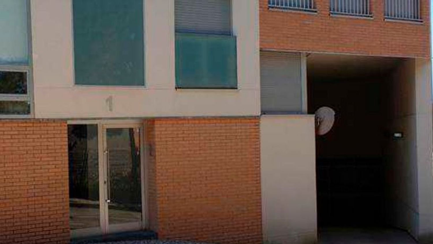 Terreno en Cadrete, Spain No. 244867