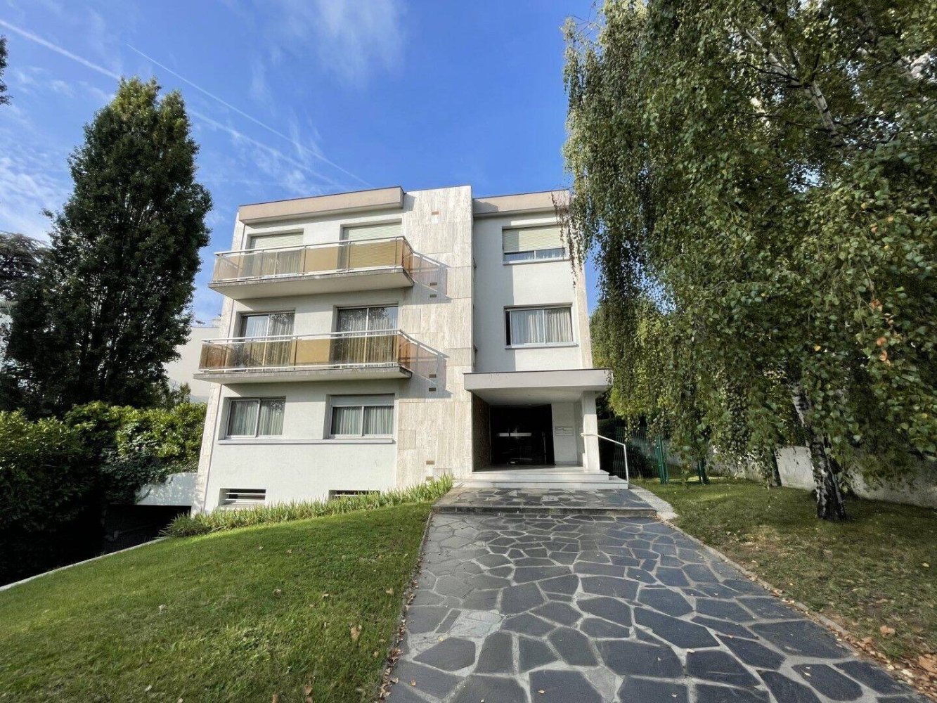 3 bedrooms Apartment in Chatenay-Malabry, France No. 334268