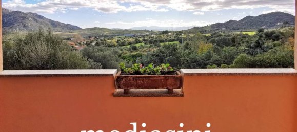 6 rooms Villa in Olbia, Italy No. 123468 5