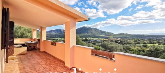 6 rooms Villa in Olbia, Italy No. 123468 4