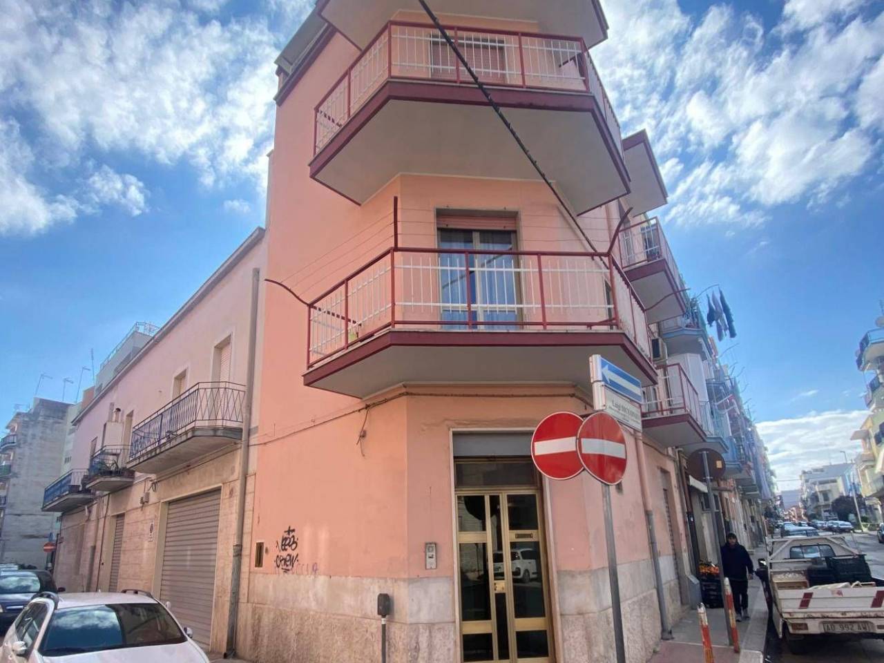 Apartamento de 2 habitaciónes en Barletta, Italy No. 21234