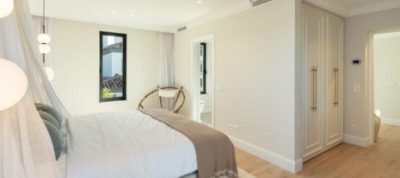 5 Schlafzimmer Villa in Marbella, Spain, Nr. 69882 14