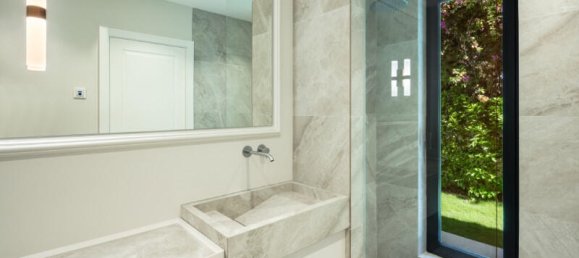 5 Schlafzimmer Villa in Marbella, Spain, Nr. 69882 15