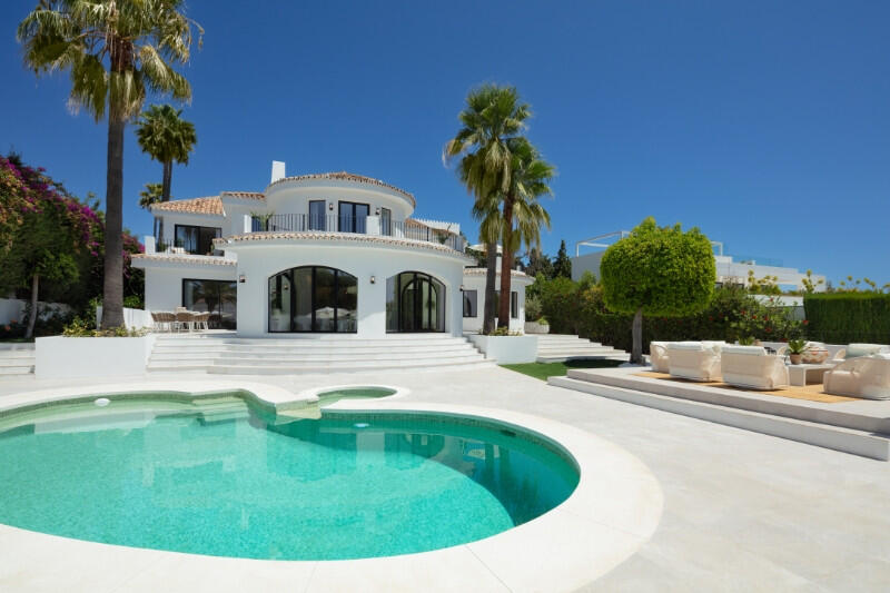 5 Schlafzimmer Villa in Marbella, Spain, Nr. 69882