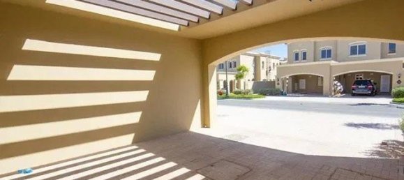 2 bedrooms Townhouse in Dubai Land, UAE No. 54550 11