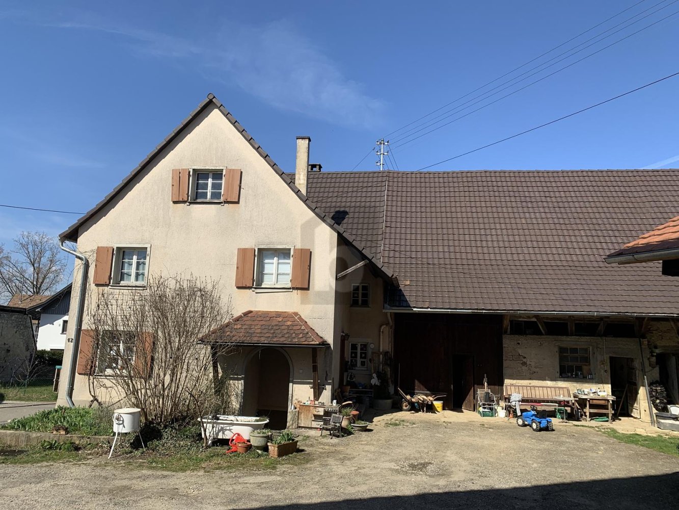 Casa de 6 habitaciónes en Lorrach, Germany No. 102481