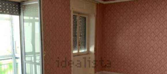 5 rooms Apartment in Avellino, Italy No. 252311 13