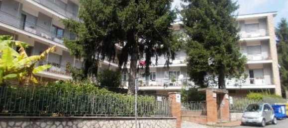 5 rooms Apartment in Avellino, Italy No. 252311 19