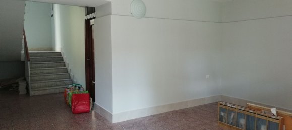5 rooms Apartment in Avellino, Italy No. 252311 11