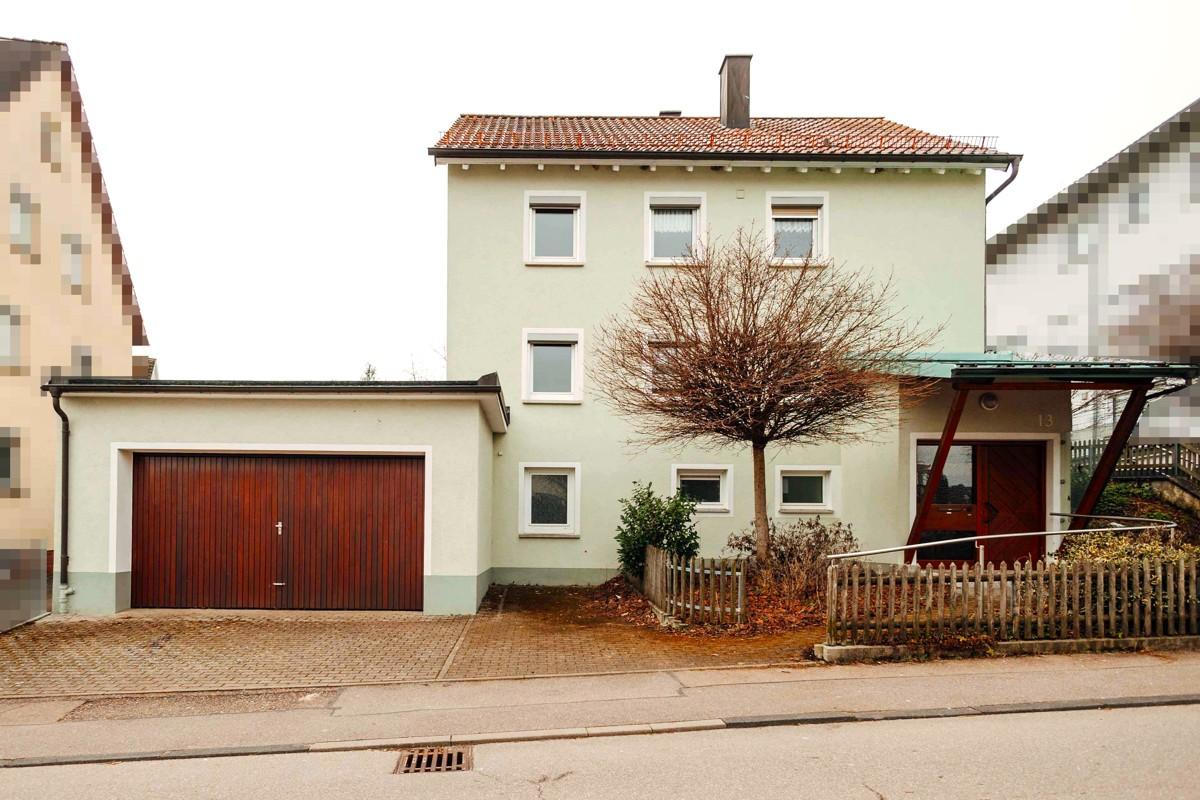 6 rooms House in Ostalbkreis, Germany No. 57387