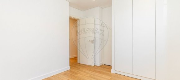 4 bedrooms Villa in Lisbon, Portugal No. 184162 5
