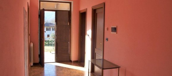 3 bedrooms House in Filattiera, Italy No. 355322 7