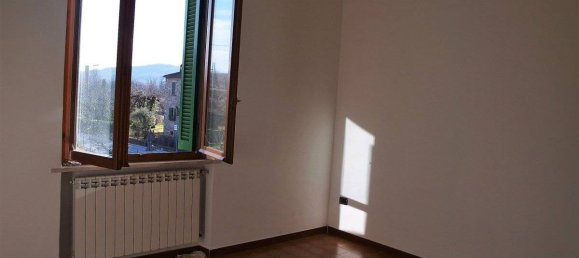 3 bedrooms House in Filattiera, Italy No. 355322 9