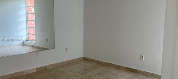 2 Schlafzimmer Gewerbliche Immobilien in Miami, USA, Nr. 615581 8
