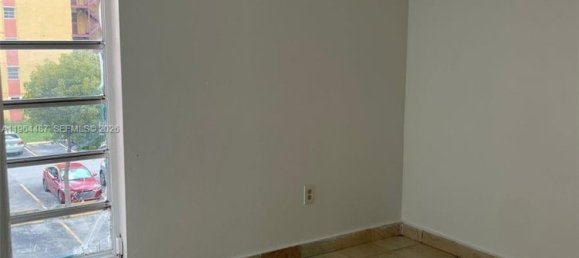 2 Schlafzimmer Gewerbliche Immobilien in Miami, USA, Nr. 615581 7
