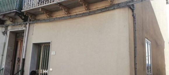 4 bedrooms House in Mirabello Sannitico, Italy No. 79818 6