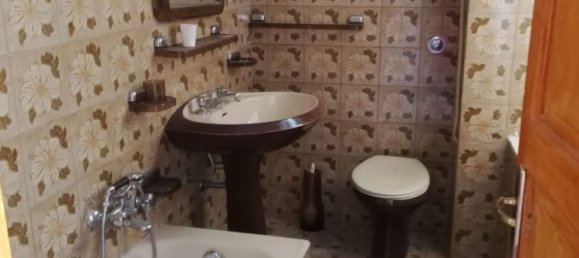 4 bedrooms House in Mirabello Sannitico, Italy No. 79818 3