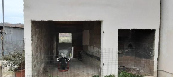 Casa de 11 divisões em Notaresco, Italy N.º 171239 15