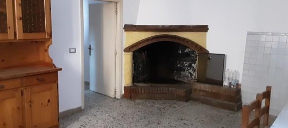 Casa de 11 divisões em Notaresco, Italy N.º 171239 5