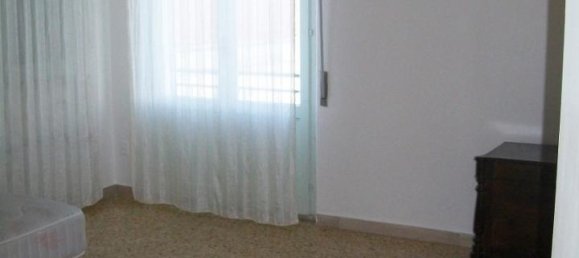 Casa de 11 divisões em Notaresco, Italy N.º 171239 12