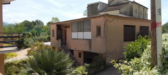 158m² Commercial property in Sora, Italy No. 309472 2