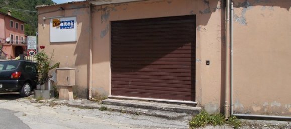 158m² Commercial property in Sora, Italy No. 309472 9