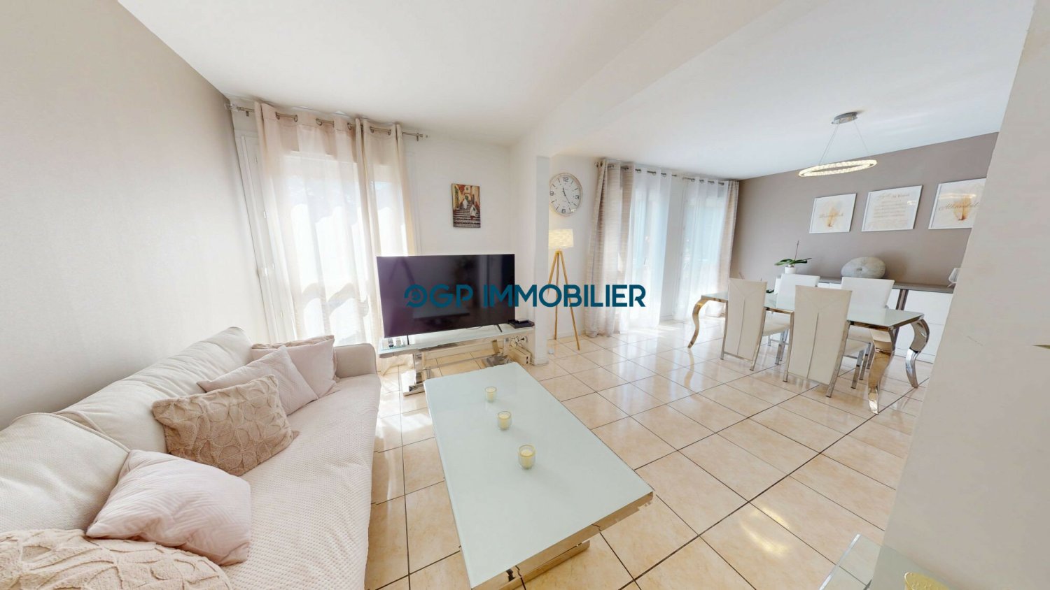 Apartamento de 2 dormitorios en Toulouse, France No. 296737