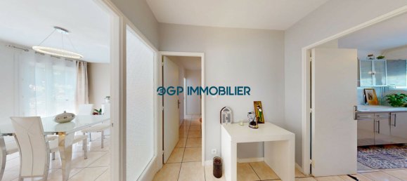 Apartamento de 2 dormitorios en Toulouse, France No. 296737 3