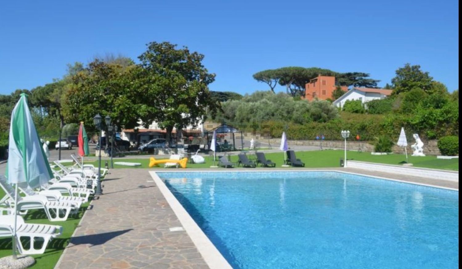 Villa de 20 habitaciónes en Rome, Italy No. 114618