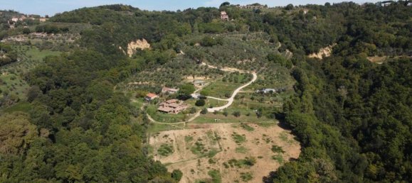 8 غرف نوم منزل في Città della Pieve, Italy رقم 54618 26