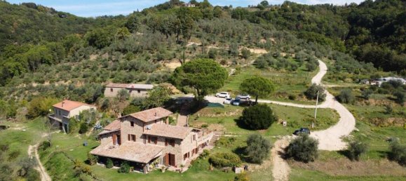 8 غرف نوم منزل في Città della Pieve, Italy رقم 54618 18