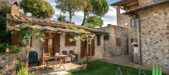 8 غرف نوم منزل في Città della Pieve, Italy رقم 54618 11