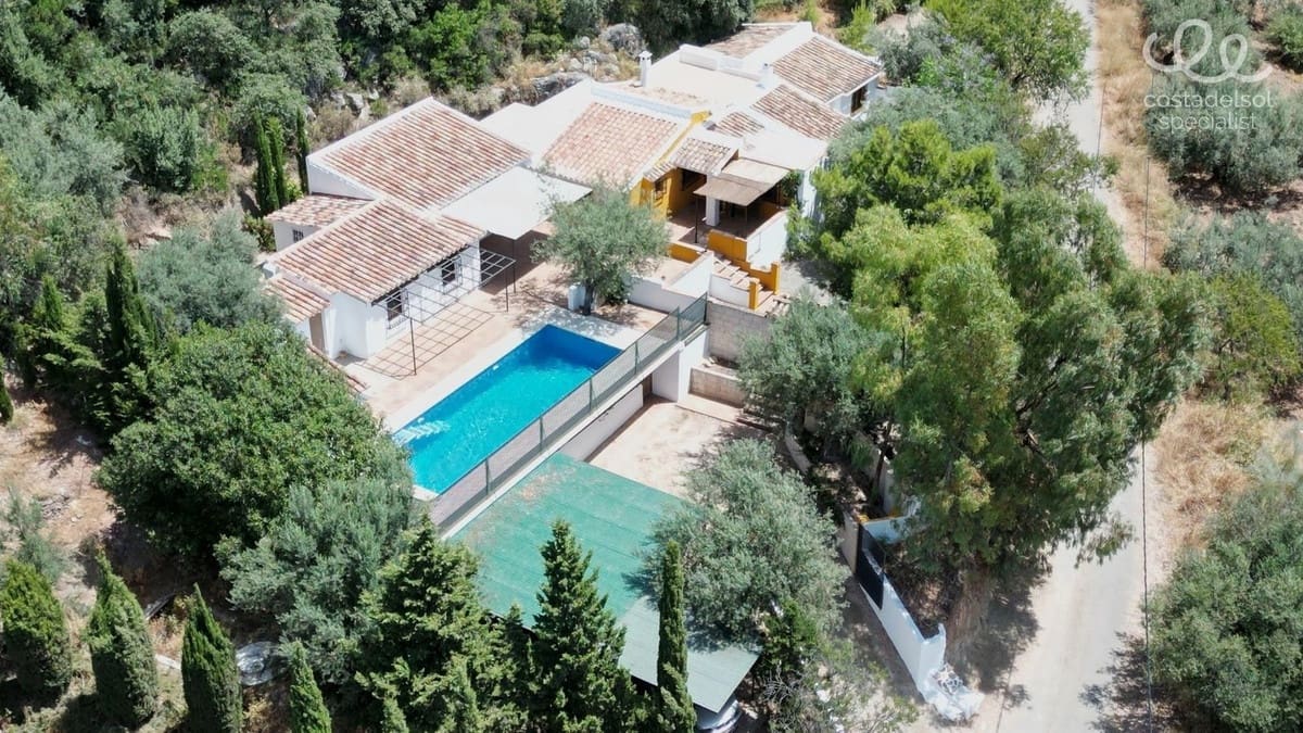 Дом с 5 спальнями в Риогордо, Испания № 161960