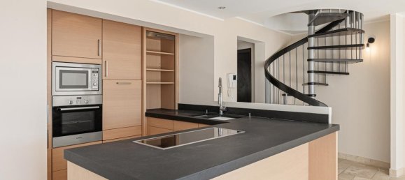 4 غرف نوم منزل ذو طابقين في Grasse, France رقم 345086 3